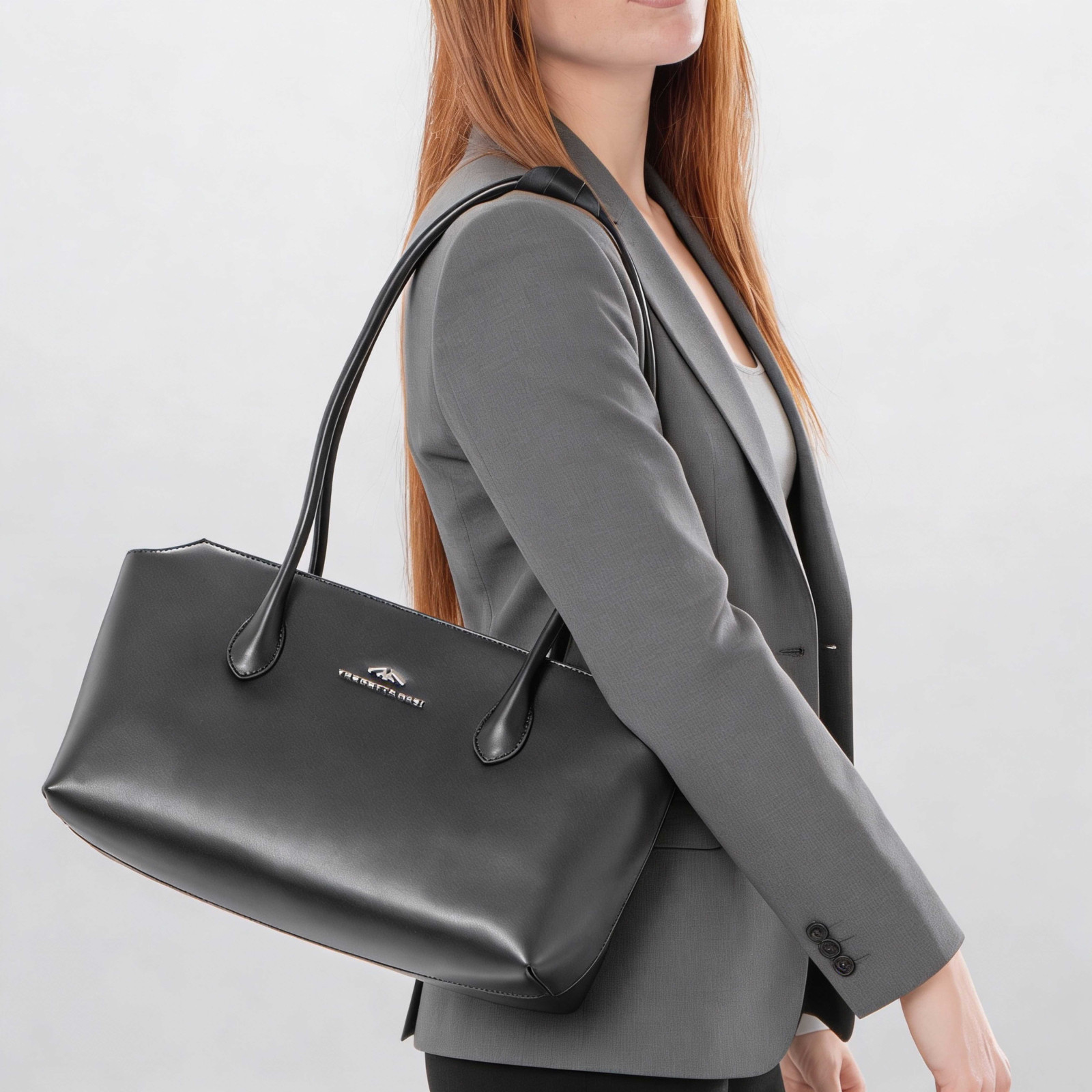 Frente bolso negro mediano 2