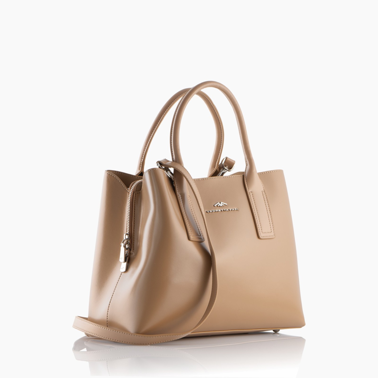 Bolso beige mediano