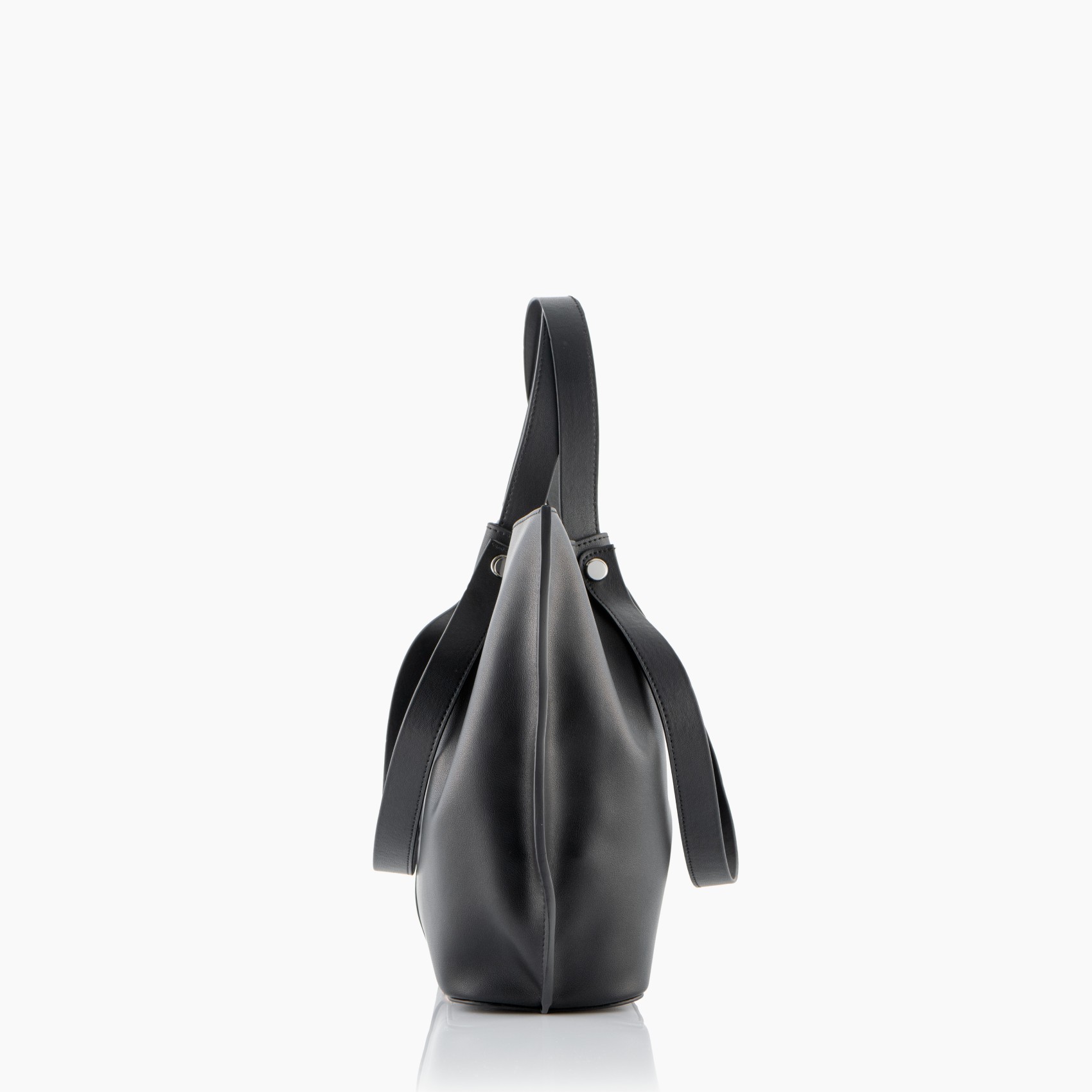 Lateral bolso negro hombro