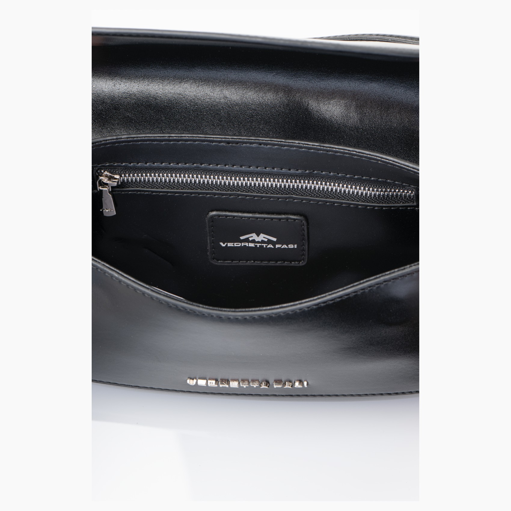 Interior bolso clasico con solapa