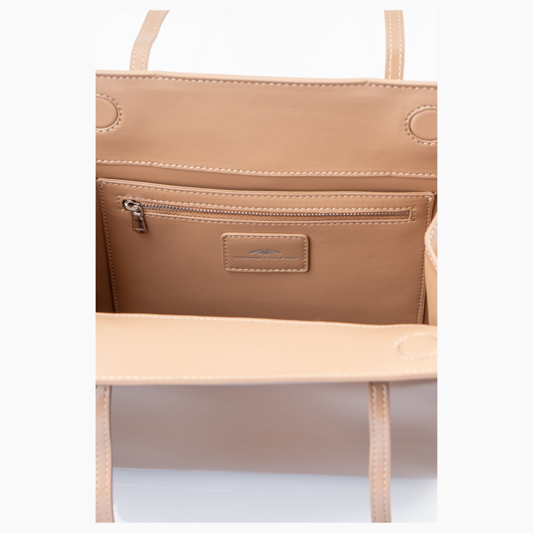 Interior bolso cuadrado piel