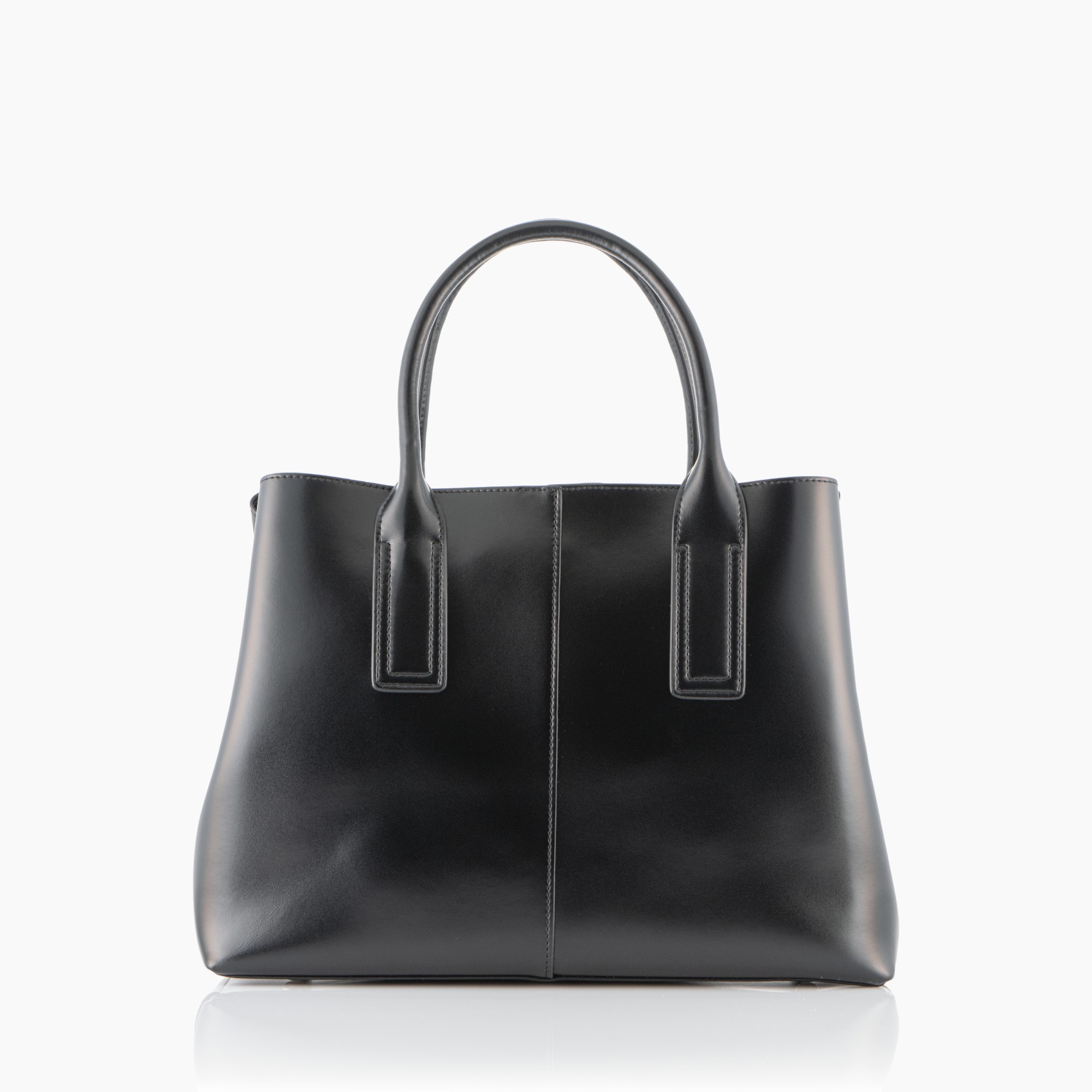 Trasera bolso negro piel mujer