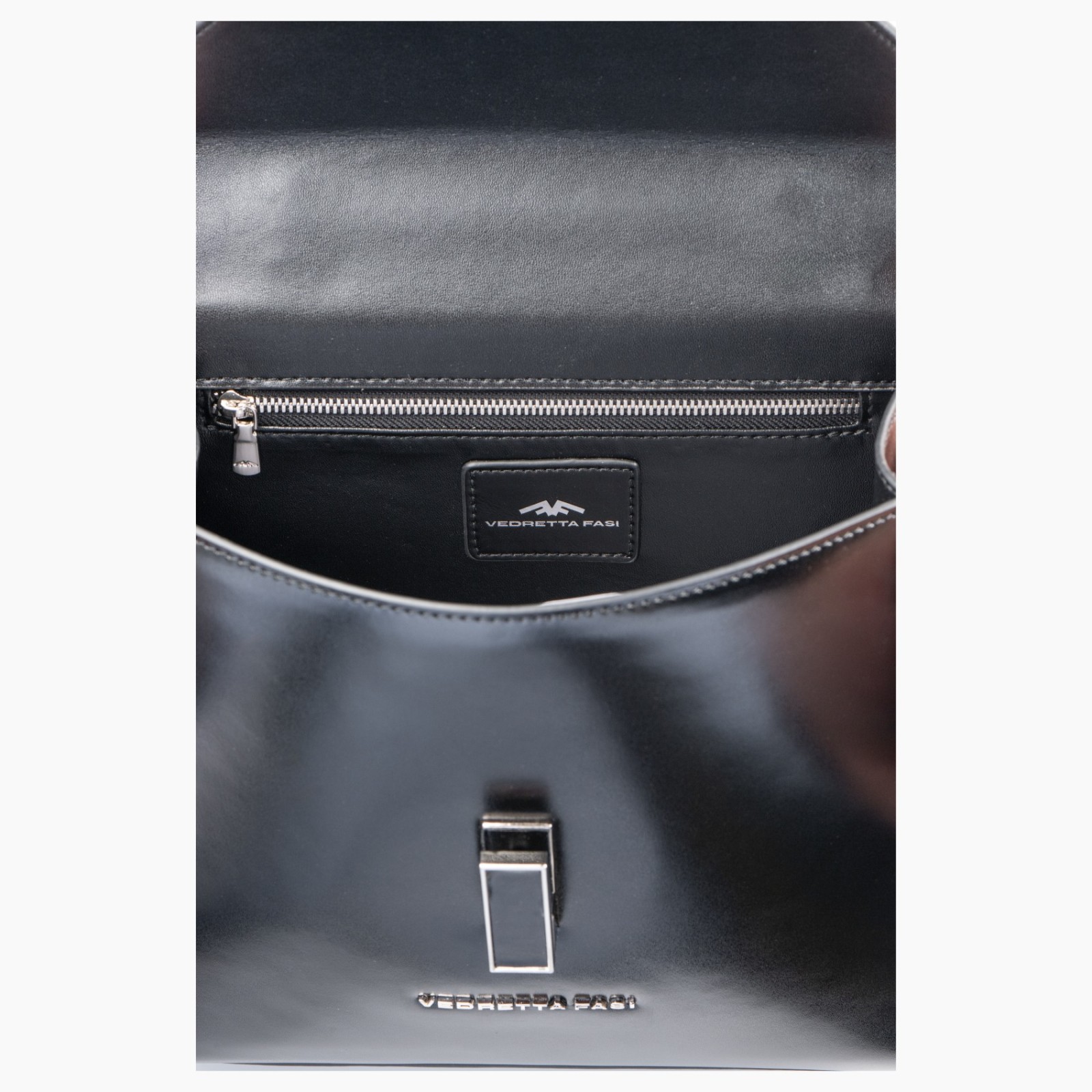 Bolso pequeño con asa 2