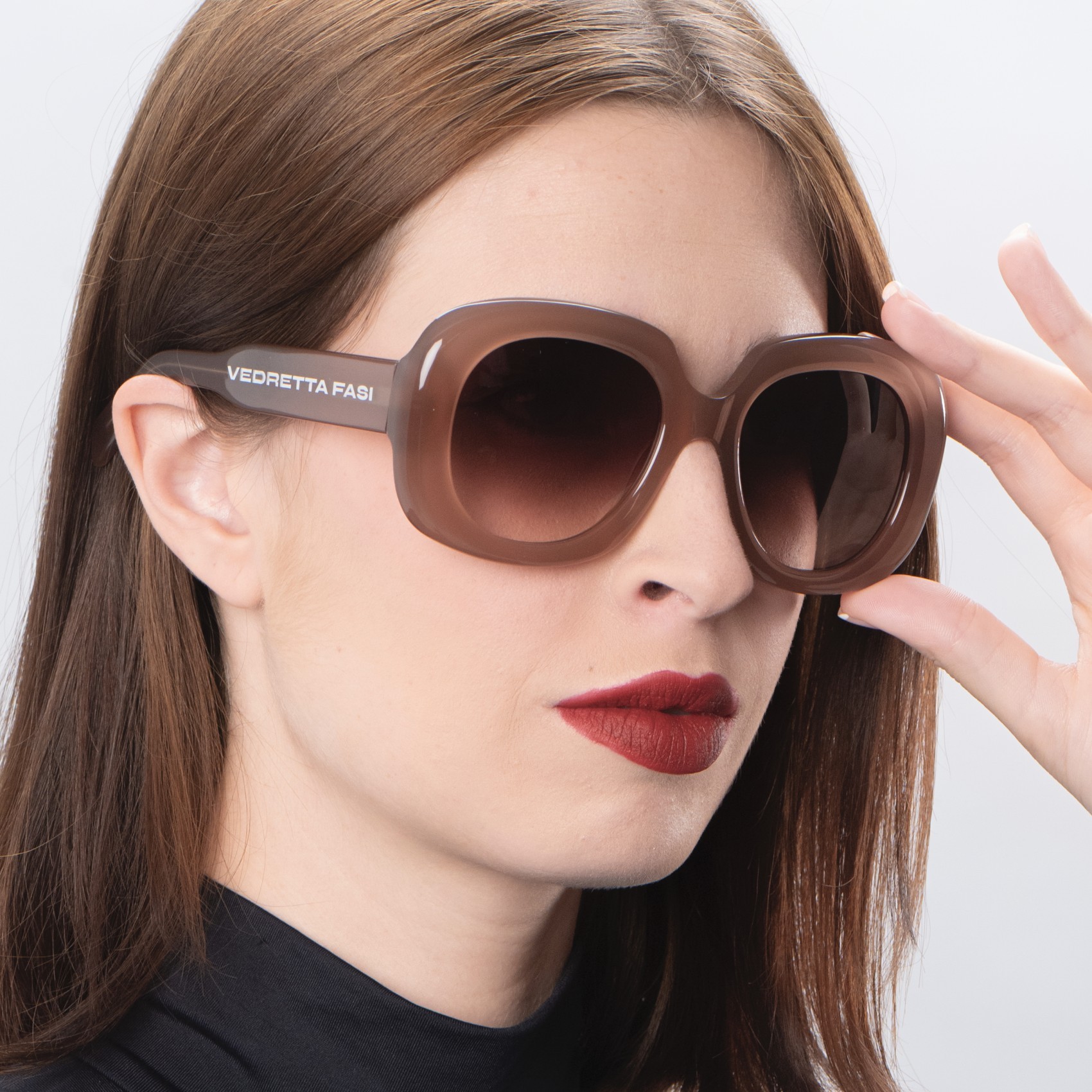 Gafas de sol redondas marrones