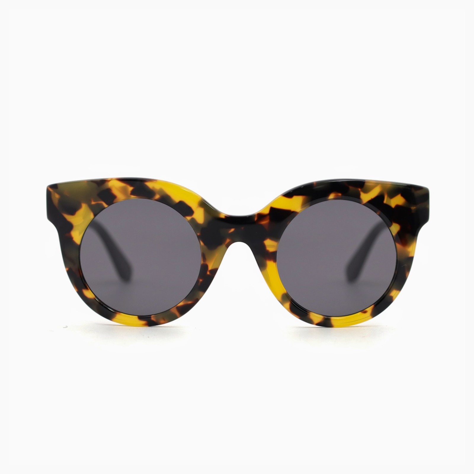 Gafas de sol modernas 2