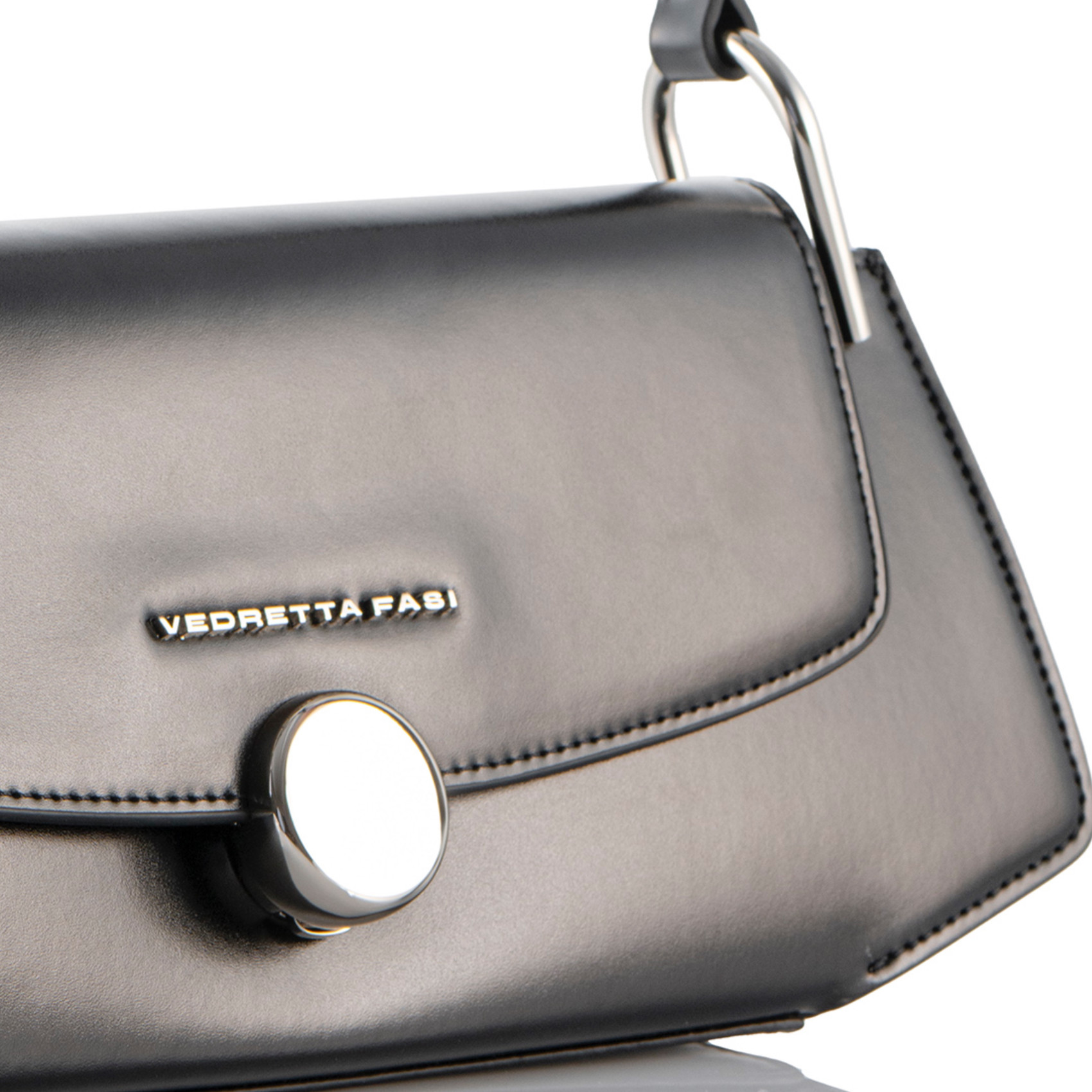 Bolso pequeño de piel