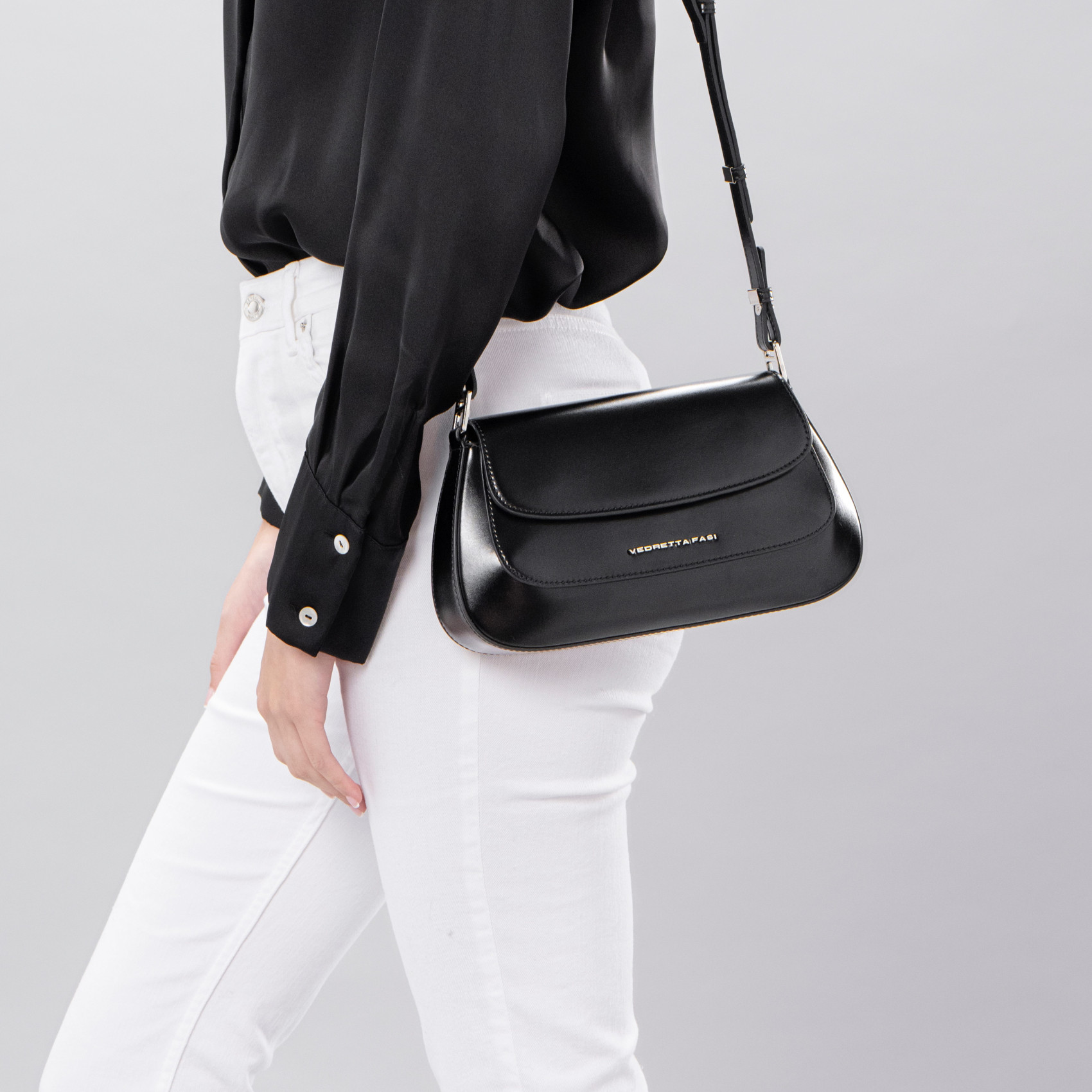 Bolso con solapa para mujer